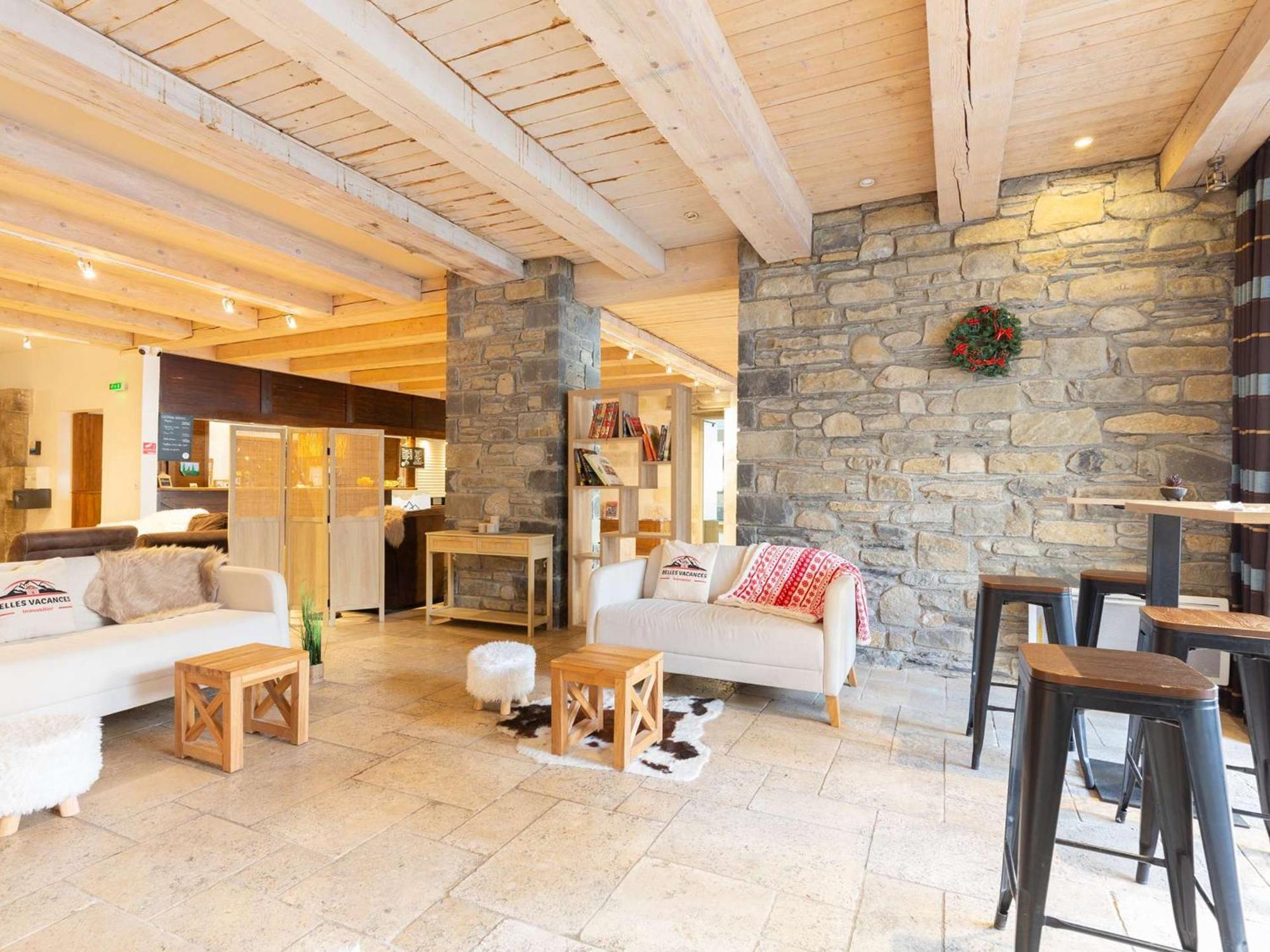 Appartement 10 Pers Avec Piscine, Sauna Et Parking En Centre-Ville De Saint-Lary-Soulan - Fr-1-296-394 Exterior foto